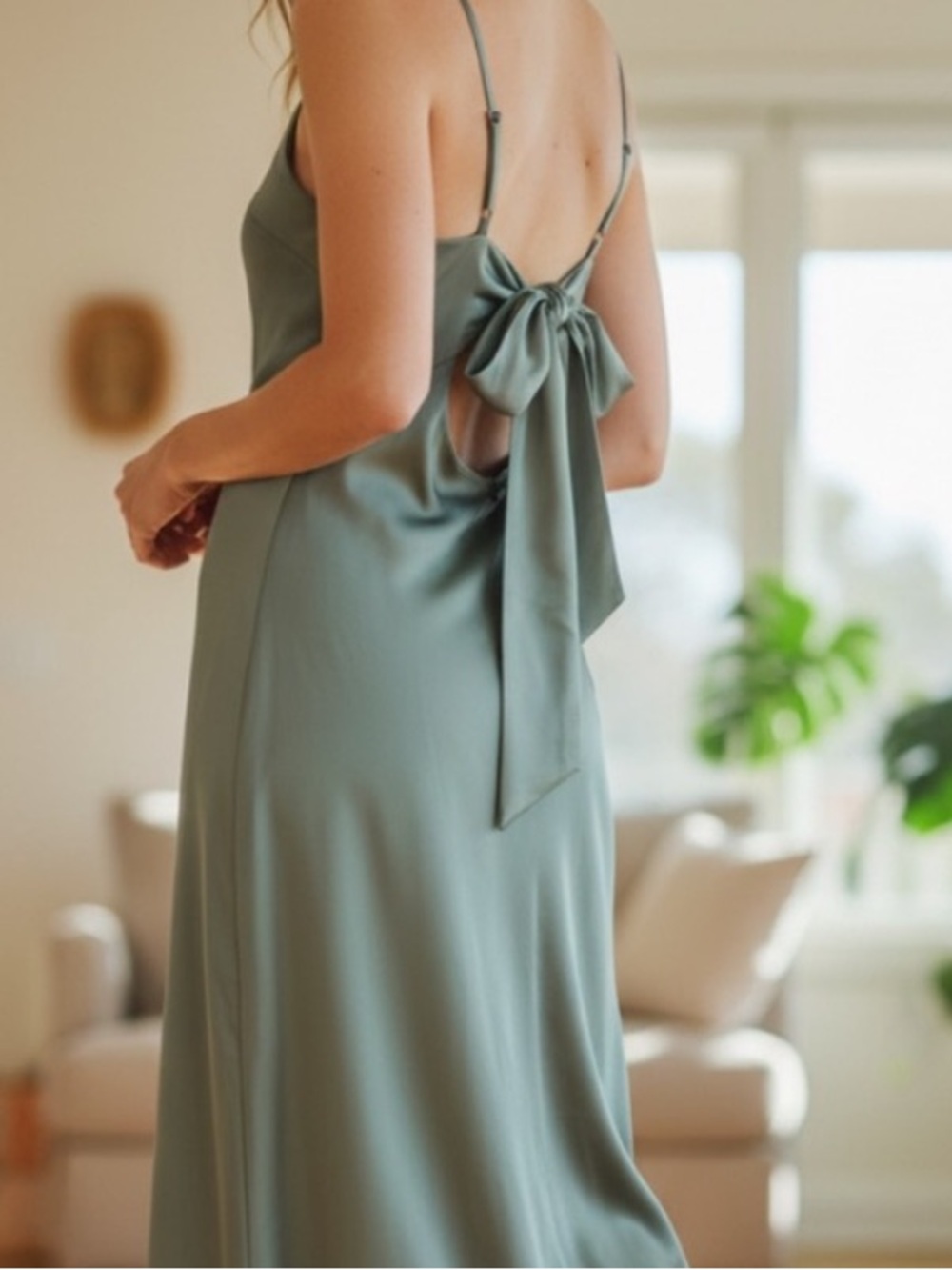 House of Harlow 1960 Backless Dress